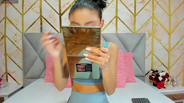 Snapshot of Cassidy_14 chatting on February 2026 06:44:02 PM Cassidy 14 online show from February 2026 06:44:02 PM