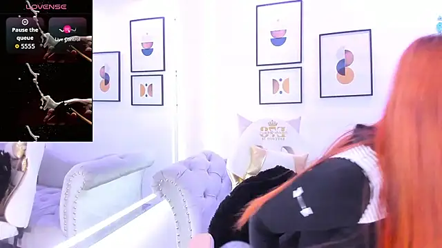 Alicia leclair online show from January 2026 03:33:01 AM