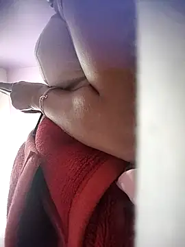 Arshii online show from December 2025 06:59:02 PM