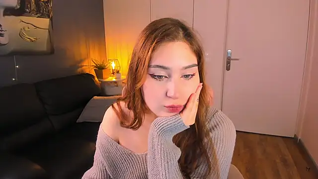 Lili Luuu online show from March 2026 09:10:02 AM