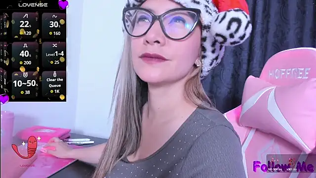 TilaTequila 15 online show from December 2025 03:49:02 PM