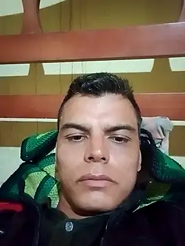 ozama423 online show from September 2025 07:47:01 PM