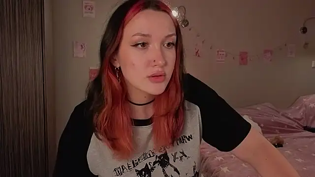 CrystalBlaze  online show from September 2025 09:49:01 PM