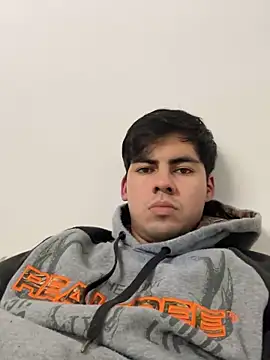 BonnieOctonary online show from November 2025 04:20:01 PM