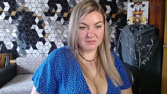 NikaSkylink online show from April 2026 06:33:01 AM