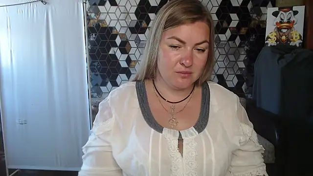 NikaSkylink online show from June 2026 05:52:01 AM