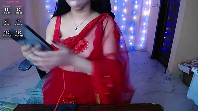 Snapshot of Divvya_ chatting on February 2026 05:32:01 PM Divvya online show from February 2026 05:32:01 PM