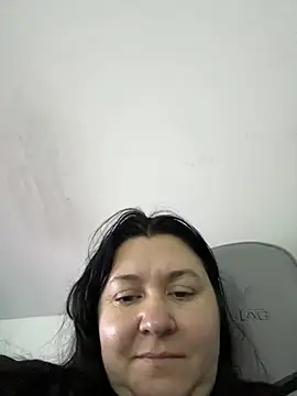 Liza Will online show from February 2026 08:12:02 PM