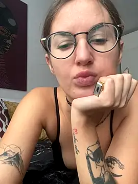 ElizabetBlack online show from September 2025 08:30:01 AM