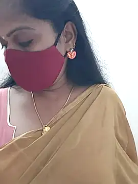 shivani27 online show from November 2025 01:47:02 PM