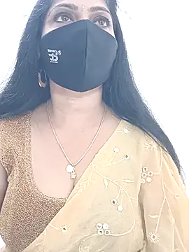 shivani27 online show from April 2026 04:12:02 PM