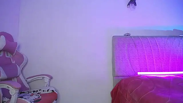 Stepha babe online show from September 2025 04:24:01 AM