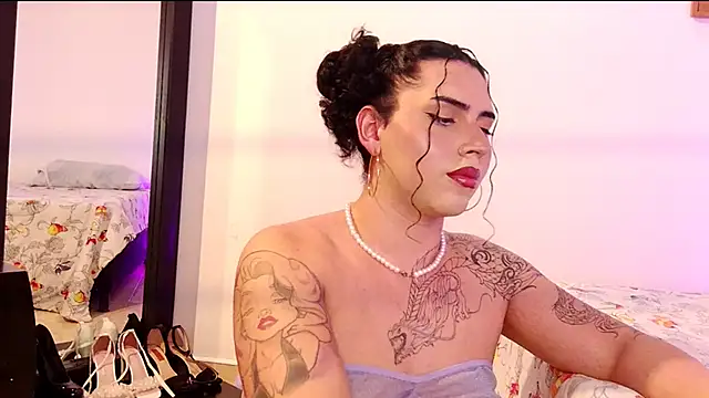 Snapshot of NoahMonroe_11 chatting on October 2025 09:37:01 PM NoahMonroe 11 online show from October 2025 09:37:01 PM