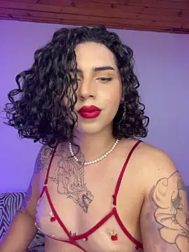 Snapshot of NoahMonroe_11 chatting on October 2025 10:00:01 PM NoahMonroe 11 online show from October 2025 10:00:01 PM