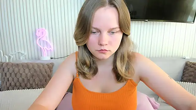 milalapka online show from October 2025 01:00:01 PM