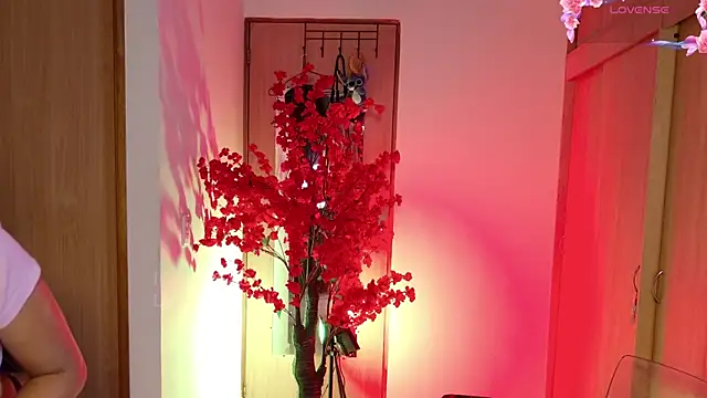 lilijwatson online show from April 2026 04:21:02 AM