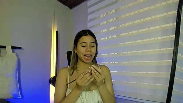 Rachell criss online show from September 2025 01:57:02 PM