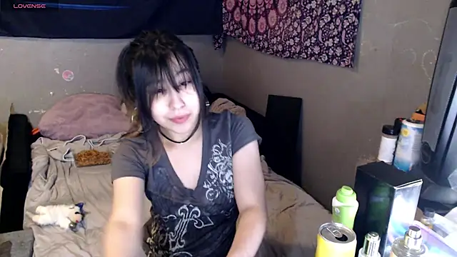 London Ray online show from November 2025 06:24:01 AM