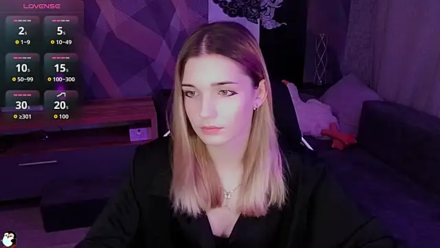 Sandy Belle online show from November 2025 09:13:02 PM