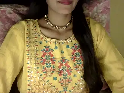 zara Khan0 online show from October 2025 02:08:02 PM