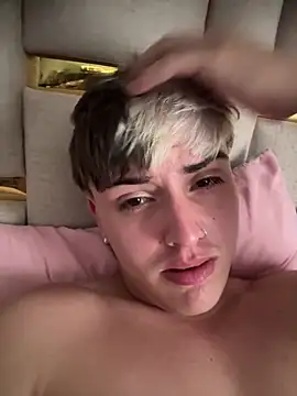 Snapshot of Justin_trevor1 chatting on May 2026 08:51:01 PM Justin trevor1 online show from May 2026 08:51:01 PM