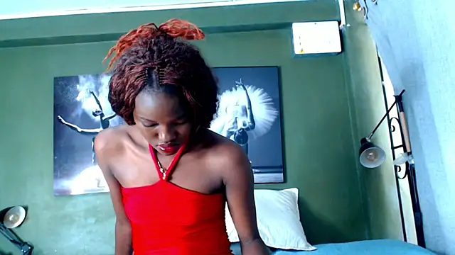 Evaa 18 online show from October 2025 06:16:01 PM