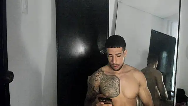 Snapshot of ThiagoLugo chatting on May 2026 03:19:01 PM ThiagoLugo online show from May 2026 03:19:01 PM