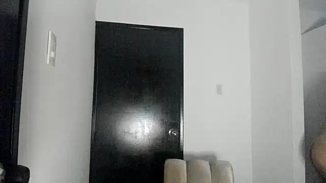 Snapshot of ThiagoLugo chatting on May 2026 04:45:02 PM ThiagoLugo online show from May 2026 04:45:02 PM