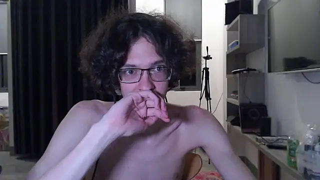 LovesomeCookie online show from March 2026 04:57:01 PM