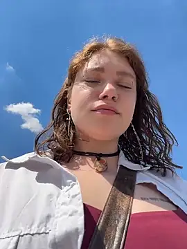 Snapshot of lucy-joy chatting on June 2026 09:19:02 AM lucy-joy online show from June 2026 09:19:02 AM