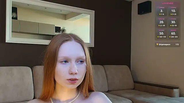 Snapshot of FoxyMira chatting on May 2026 03:42:01 PM FoxyMira online show from May 2026 03:42:01 PM