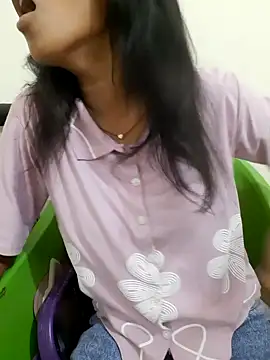 Snapshot of AnkitaDevi chatting on July 2026 04:17:02 AM AnkitaDevi online show from July 2026 04:17:02 AM