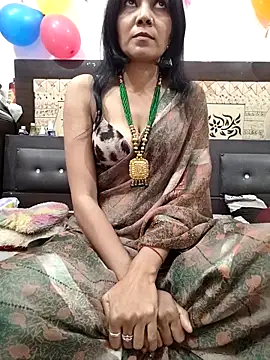 Yourhotsweetgirl online show from November 2025 08:11:02 AM