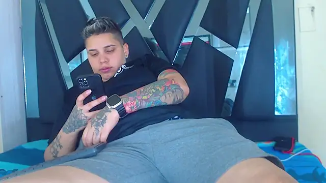 karla sexy21 online show from October 2025 04:30:01 AM