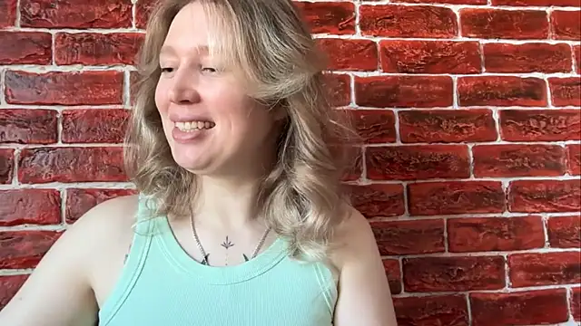 CitrusBlissss online show from October 2025 03:40:02 AM