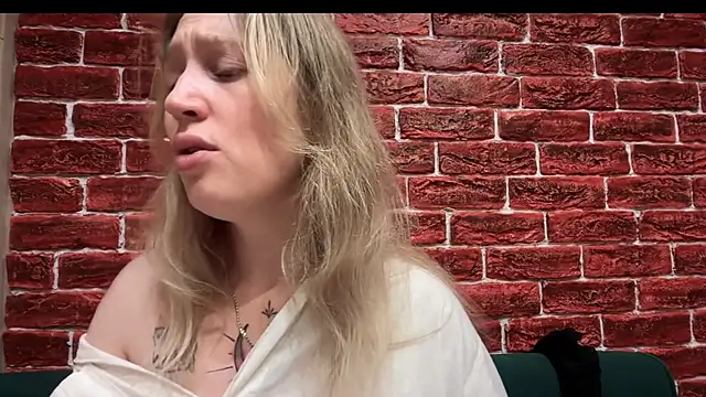 CitrusBlissss online show from October 2025 02:17:02 PM