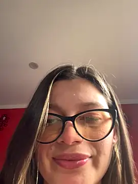 KoraSweett online show from December 2025 07:31:01 PM