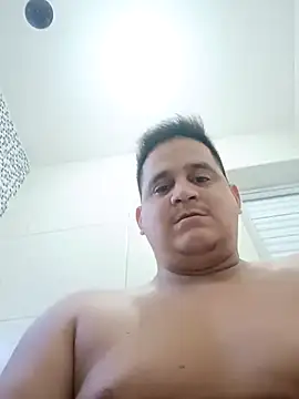 reguetones92 online show from November 2025 06:13:01 PM