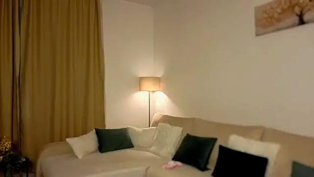 aerisblue online show from September 2025 07:41:01 PM