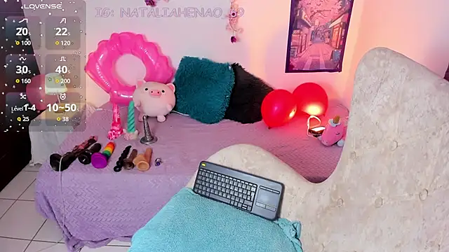 Nataliahenao69 online show from April 2026 09:18:02 PM