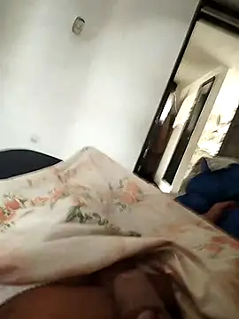 Branlopez online show from December 2025 06:14:03 PM