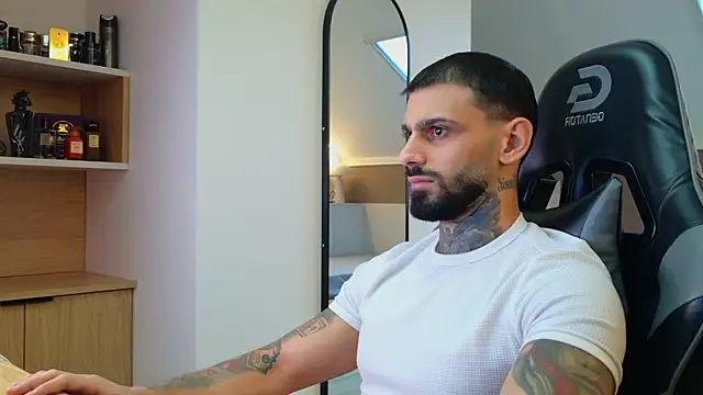 AresSteelX online show from November 2025 01:33:02 PM