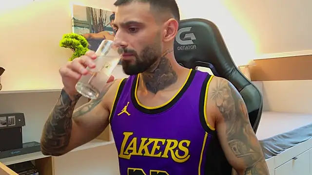 AresSteelX online show from November 2025 12:37:01 PM