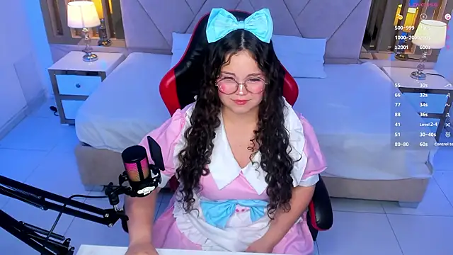 Snapshot of ShylySweet chatting on December 2025 05:34:01 AM ShylySweet online show from December 2025 05:34:01 AM