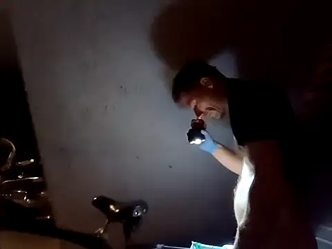 Wilsonn86 online show from September 2025 09:04:01 PM