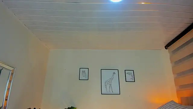 LusyKitty online show from September 2025 03:22:02 PM