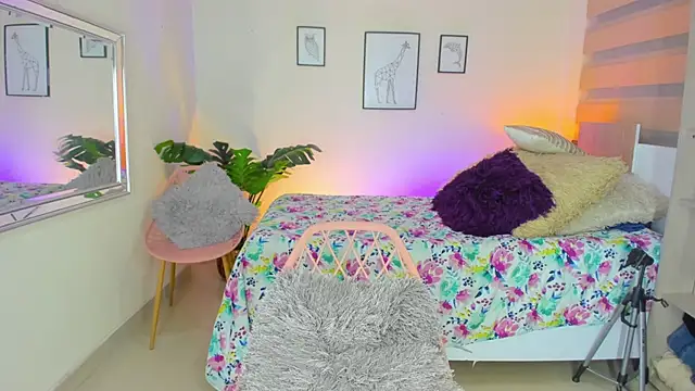 LusyKitty online show from September 2025 03:02:01 PM