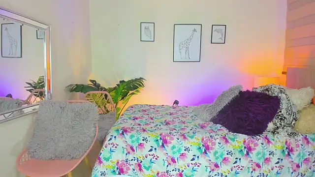 LusyKitty online show from October 2025 03:22:01 PM