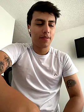 ErosVale online show from October 2025 10:08:02 PM