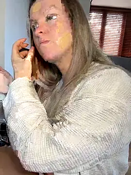 Charleigh xx online show from November 2025 12:20:01 PM